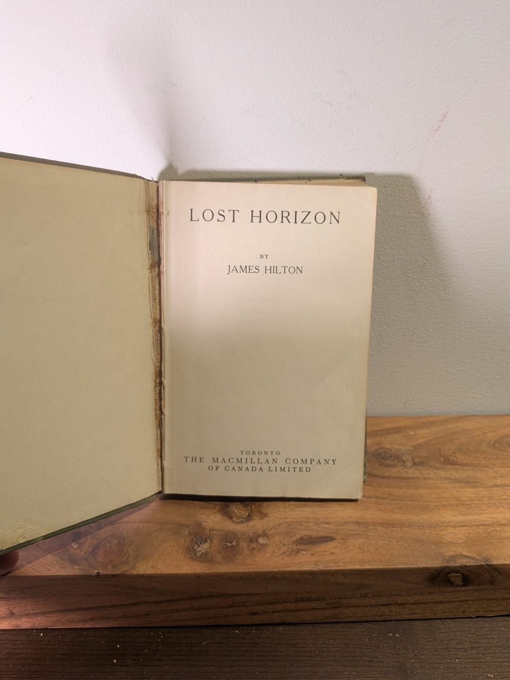 Set of 5 Antique & Vintage Classic Books Library Decor - Picture 4 of 8